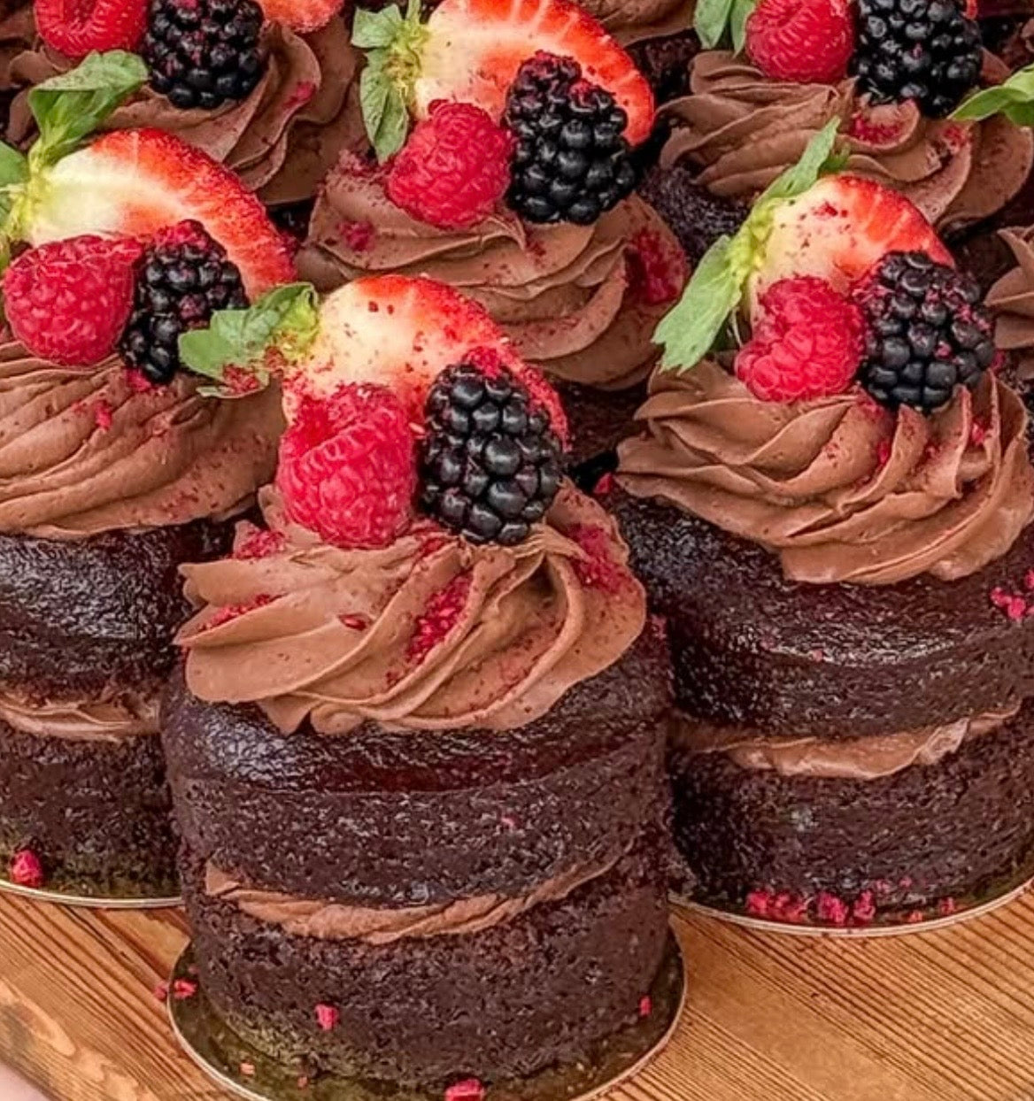 (Gluten free)  Chocolate fudge cake