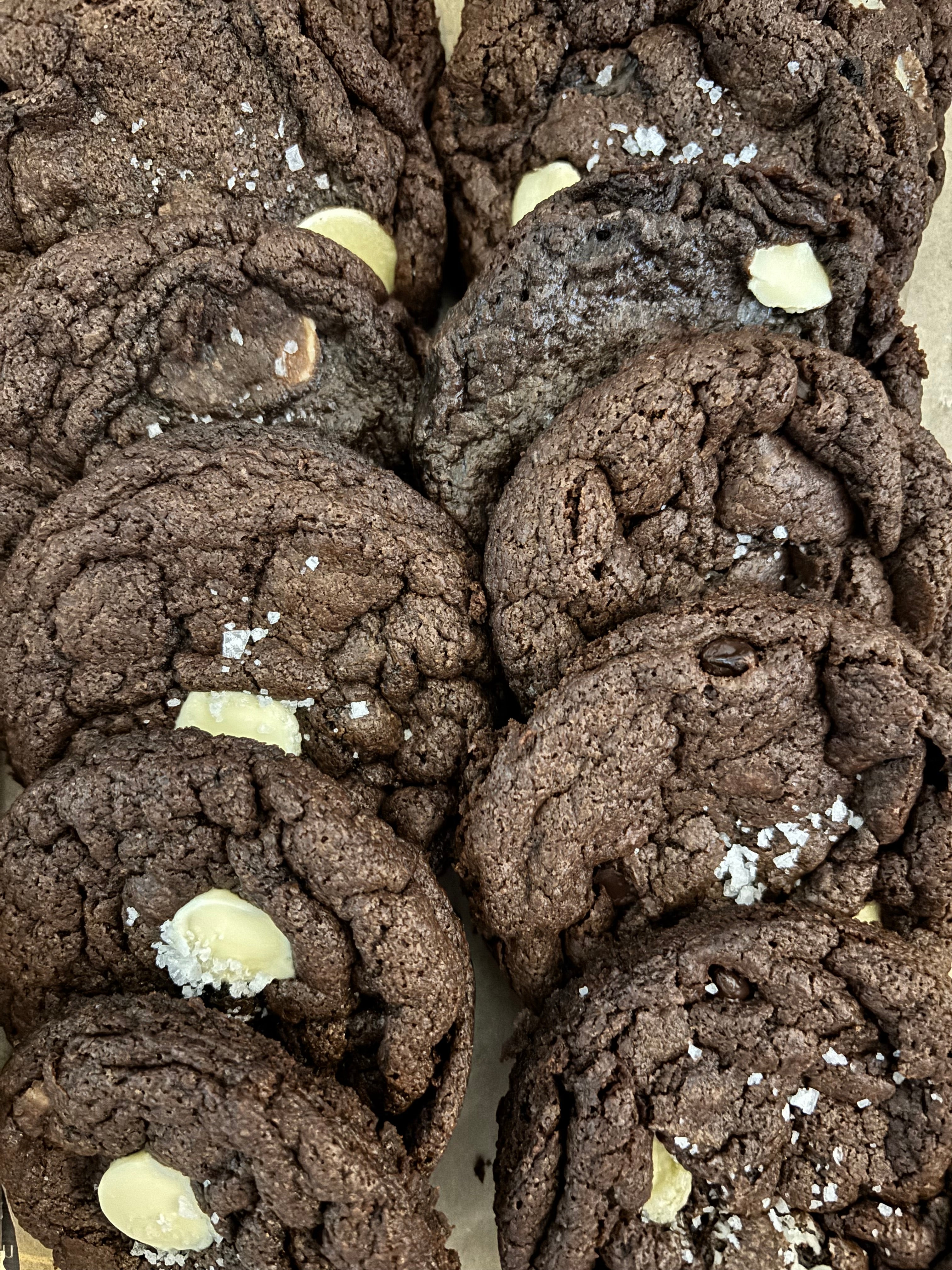 (Gluten free) triple chocolate chip cookie