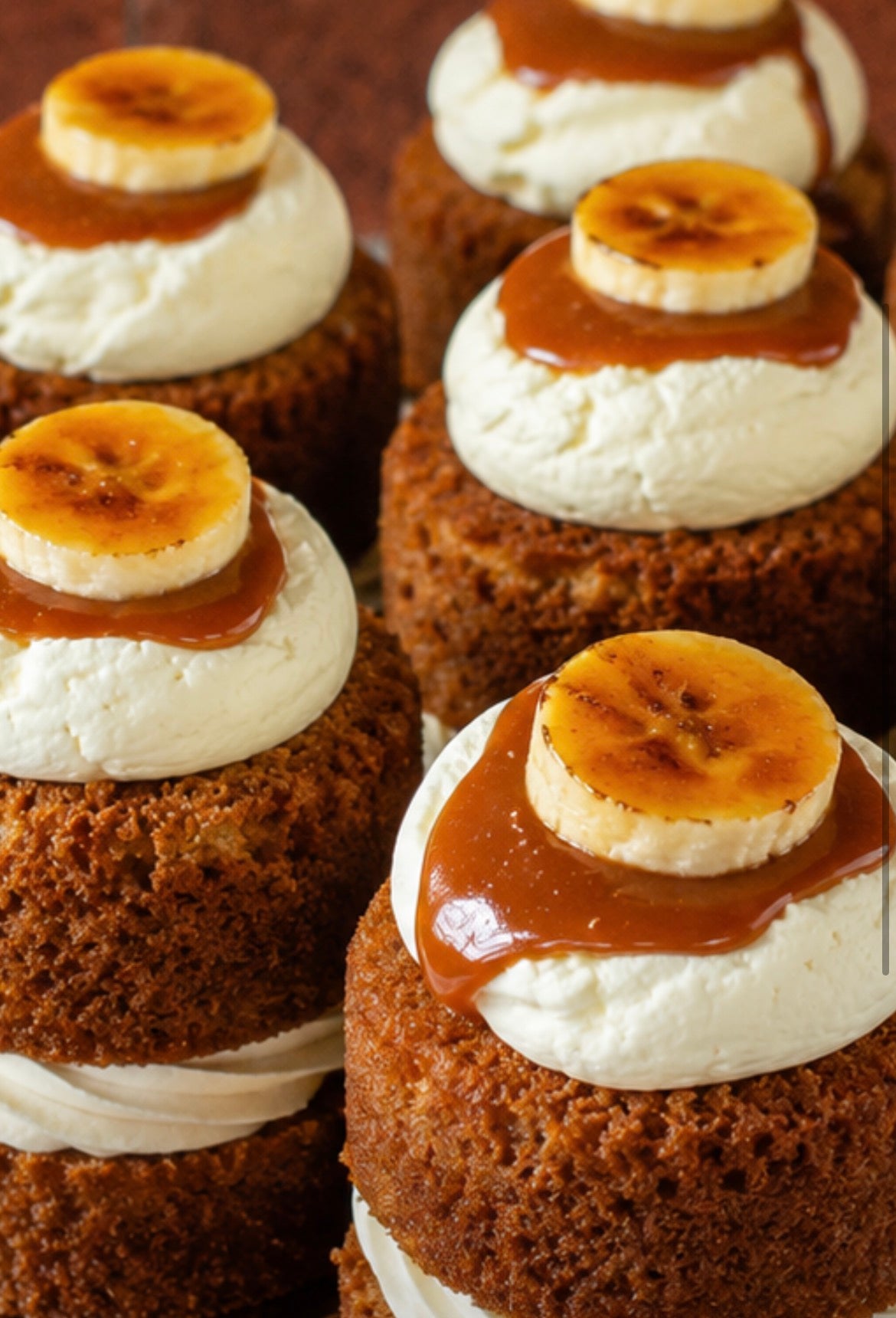 (Gluten free) Salted caramel banana cake