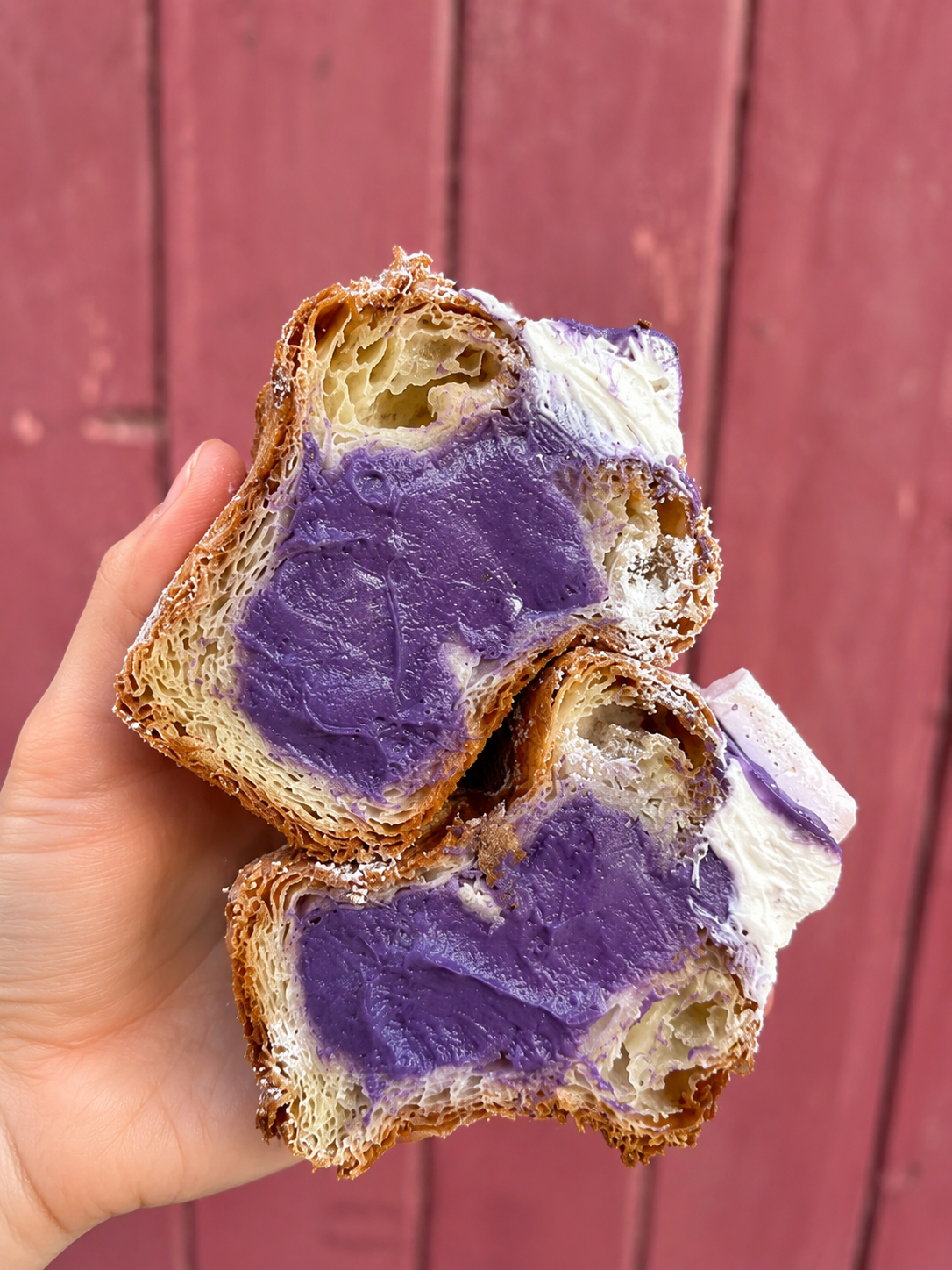Ube cruffin