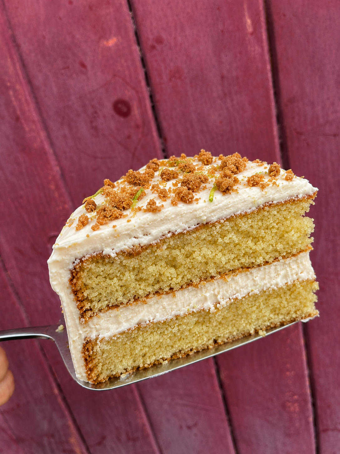 Key lime pie cake