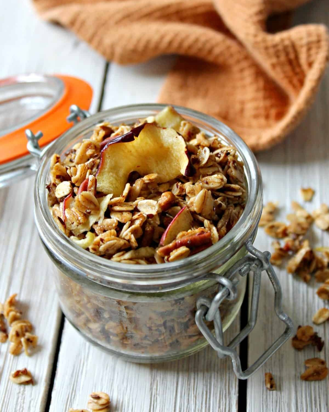 Spiced Apple Granola